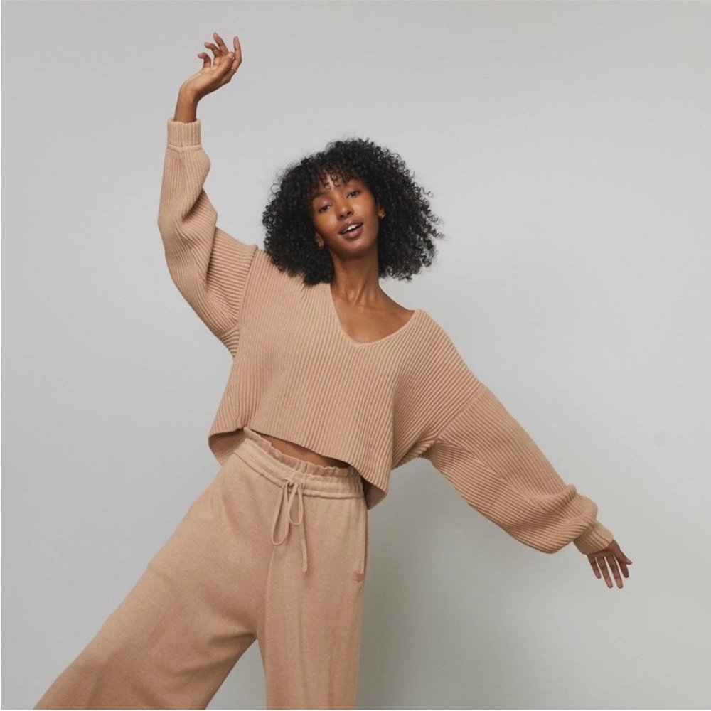 Lunya Reversible Ribbed Oversized Sweater - Picture 11 of 12